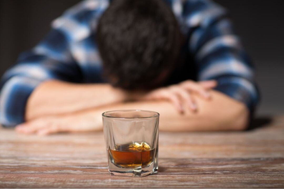 քնկոտությունը կարող է լինել ալկոհոլից կտրուկ հրաժարվելու հետևանք